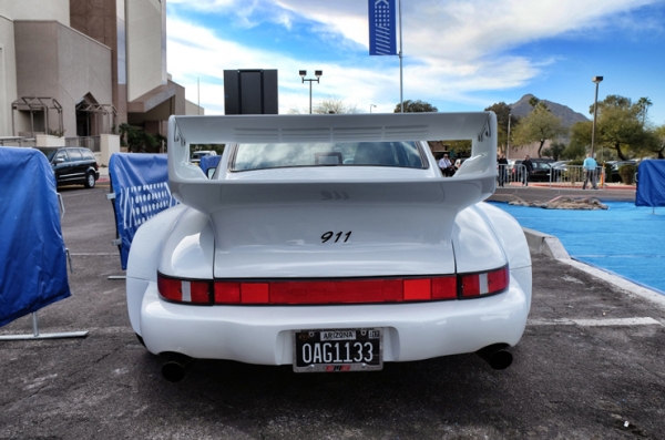 Winging it, Porsche-style, in Scottsdale