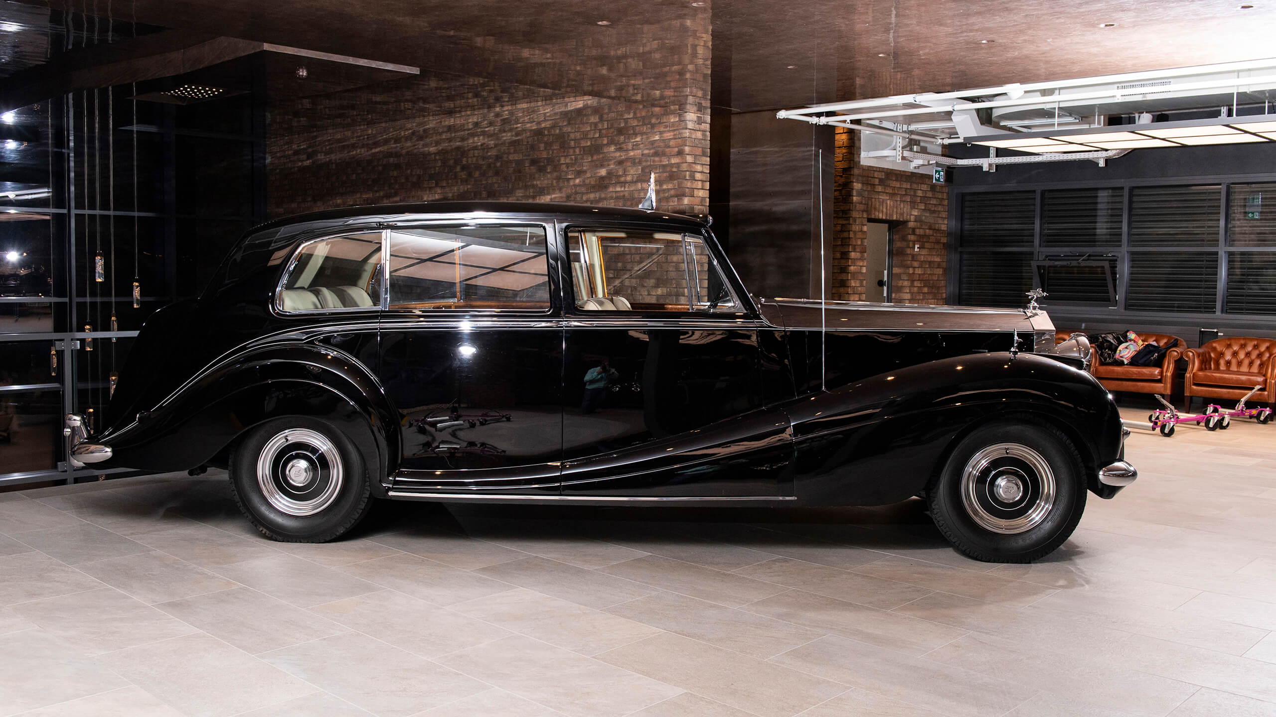 RM sells Liechtenstein Rolls-Royce and Bentley collection for 11.1m Swiss francs